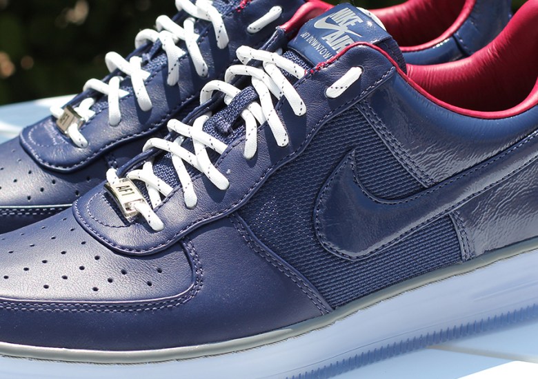 Nike Air Force 1 Downtown – Midnight Navy – Mercury Grey – Red