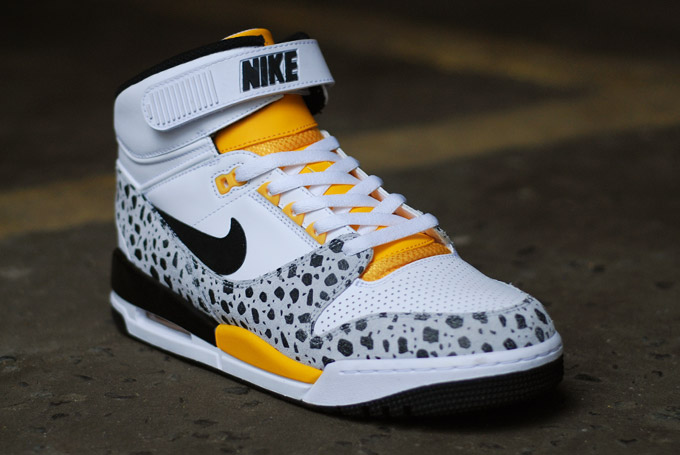 Nike Air Revolution Safari Air Assault Inspired 06