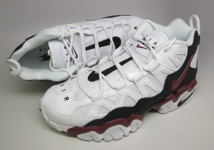 Nike Air Slant Mid Black White Team Red 05