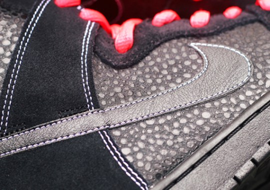 Nike SB Dunk High “Black Safari”