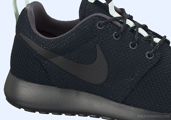 Nike Wmns Roshe Run Black Anthracite Arctic Green