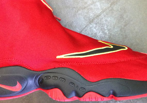 Nike Zoom Flight The Glove Miami Heat1
