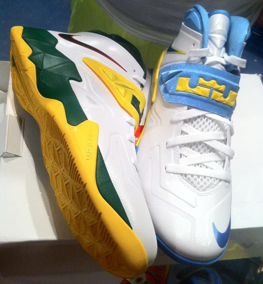 Nike Zoom Soldier Vii Seattle Storm Chicago Sky Pes 1