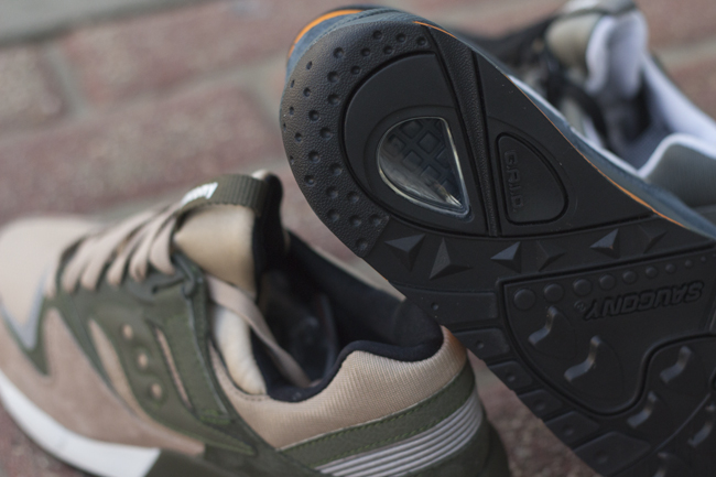 Saucony Grid 9000 Premium Pack 4