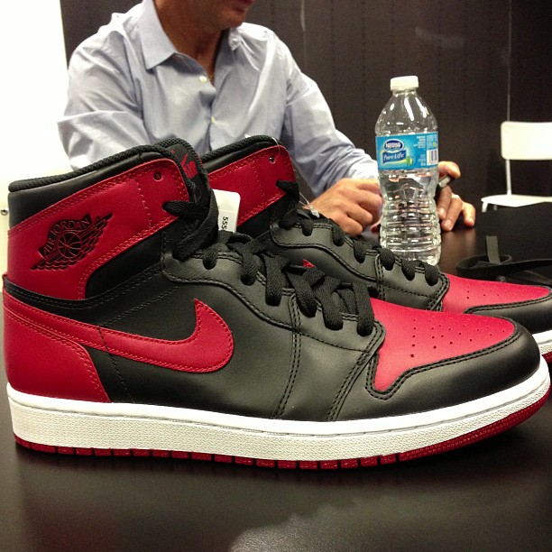 Air Jordan 1 Retro High Og Black Red 1