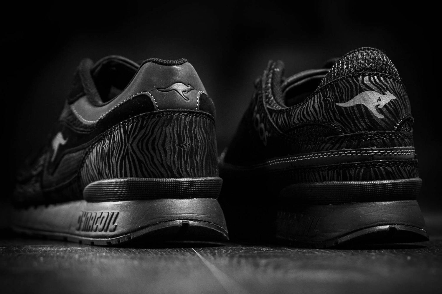 Kangaroos All Black Pack 03
