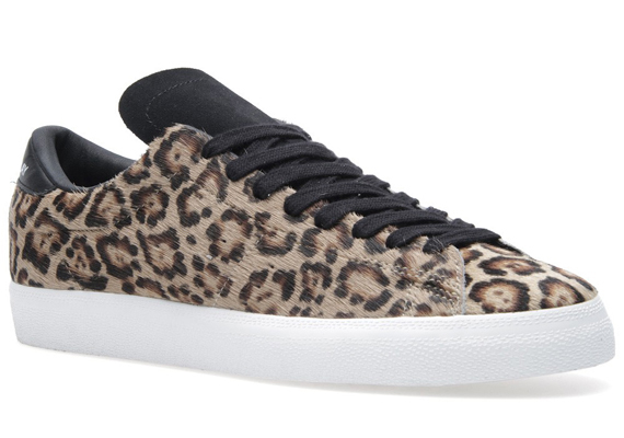 Leopard Adidas Match Play 3