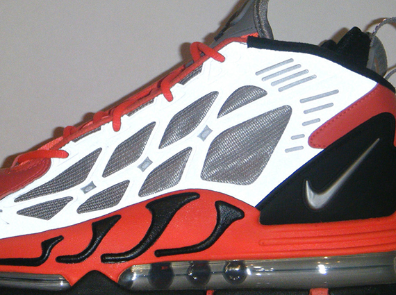 Nike Air Max Pillar "Bright Crimson" - Unreleased Sample