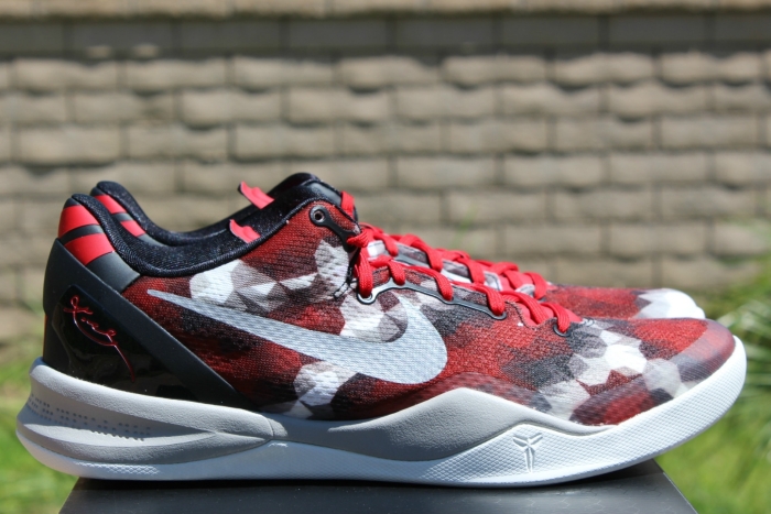 Nike Kobe 8 "Milk Snake" - Release Reminder