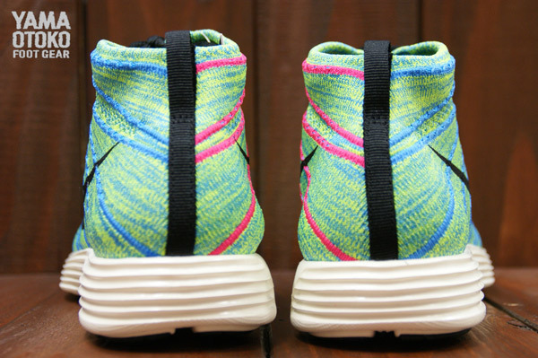 Nike Lunar Flyknit Chukka Blue Glow Black Volt Sail 01