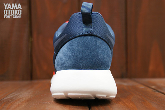 Nike Roshe Run Hyp Total Crimson Squadron Blue 6