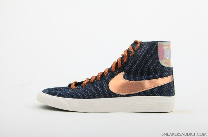 Nike Wmns Blazer Mid Decon Prm 03