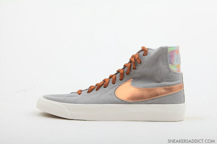 Nike Wmns Blazer Mid Decon Prm 06