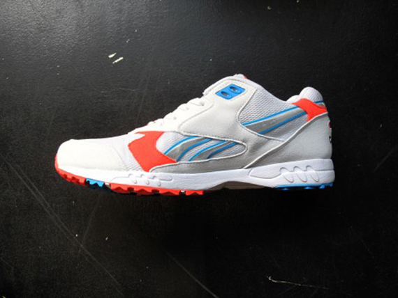 Reebok Inferno White Blue Orange 1