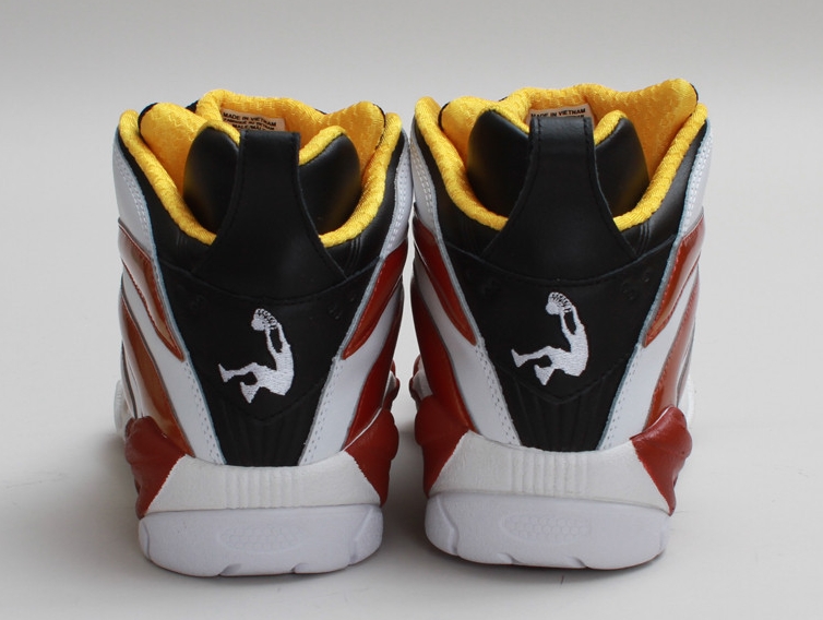 Reebok Shaqnosis Heat Arriving At Retailers 04