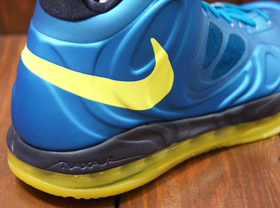 Teal Yellow Hyperposite 7