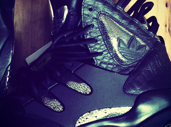 Teyana Taylor x adidas Originals Harlem GLC “Black Friday”