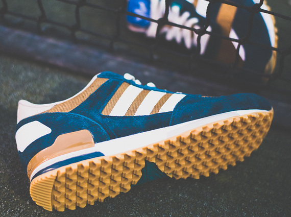 adidas ZX700 - Dark Green - Gold