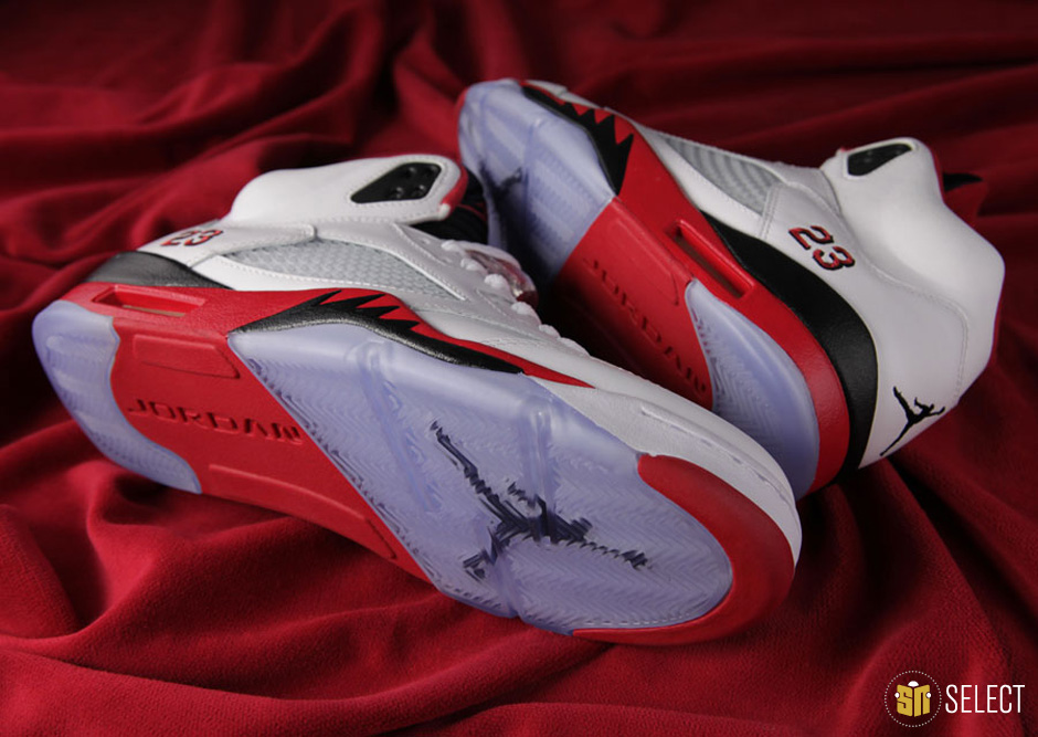 Air Jordan V Fire Red Beauty Shots 7