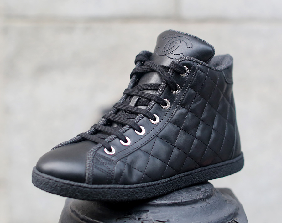 Chanel Quilted Sneaker 02