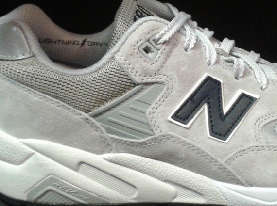 New Balance MT580 Revlite – Lightning Dry Liner