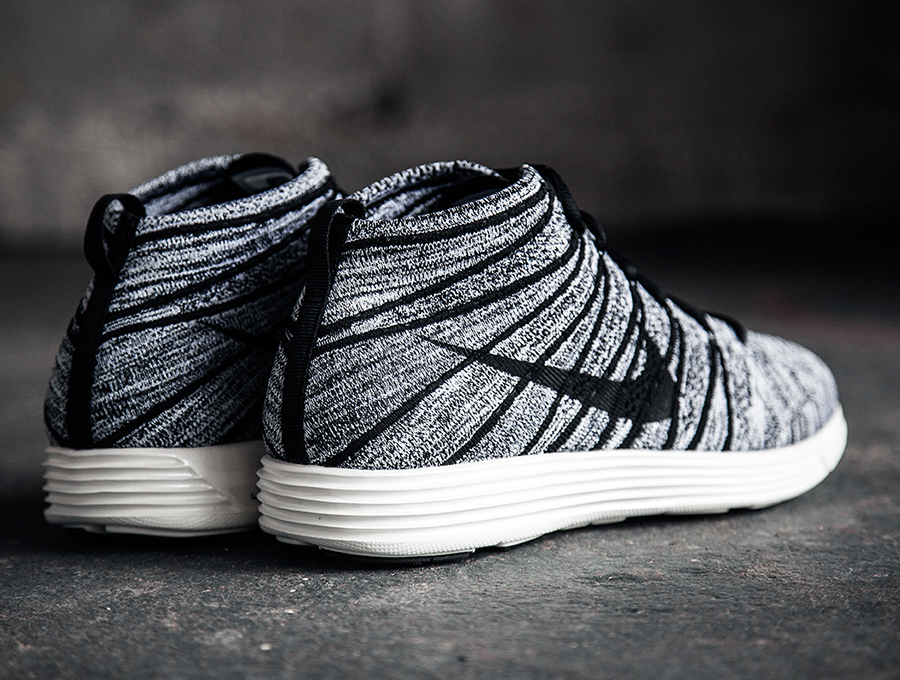 Nike Flyknit Chukka Black Sail Arriving 1