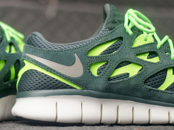 Nike Free Run 2 Vintage Green Flash Lime 1