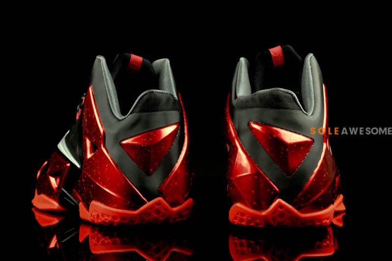 Nike Lebron 11 Heat 01