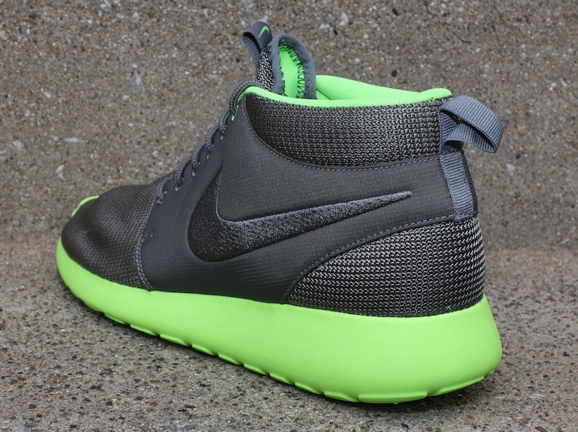 Nike Roshe Run Mid Mercury Grey Flash Lime 01
