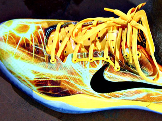 “Spark” Nike Kobe 8
