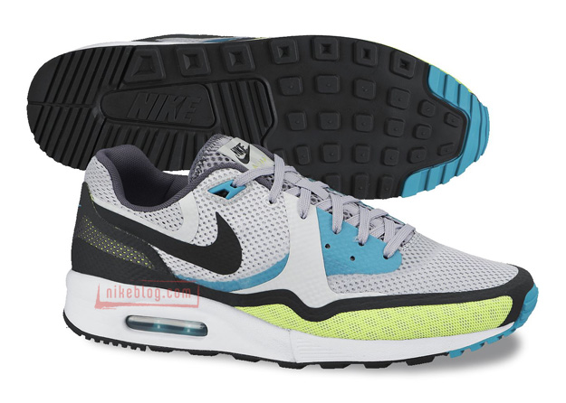 Nike Air Max Light Hyperfuse 4