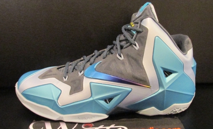 Lebron 11 Gamma Blue Available Early On Ebay 05