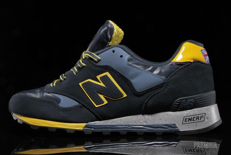 New Balance 577 Rain Mac Pack 03