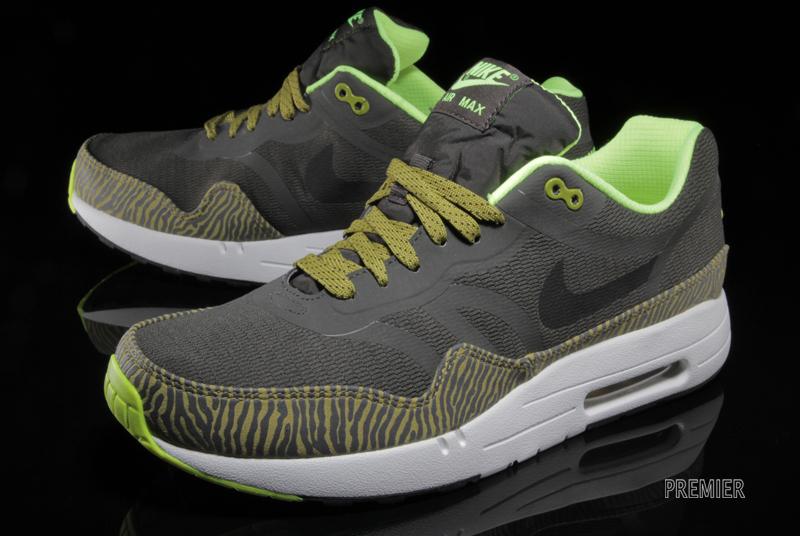 Nike Air Max 1 Tape Reflective Collection 02