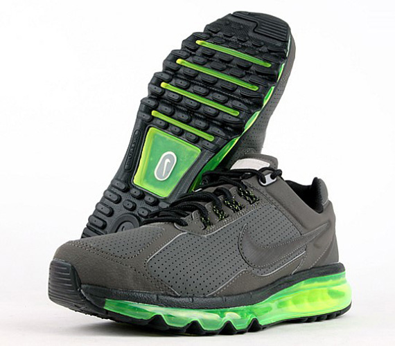 Nike Air Max 2013 Leather Volt 2