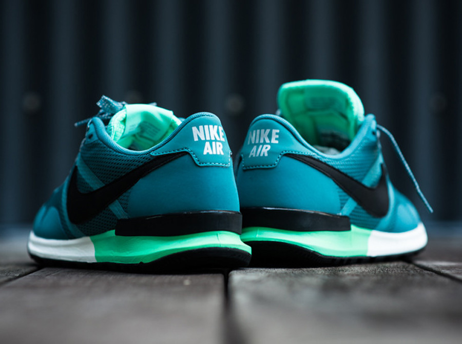 Nike Air Pegasus 83/30 - Mineral Teal - Green Glow