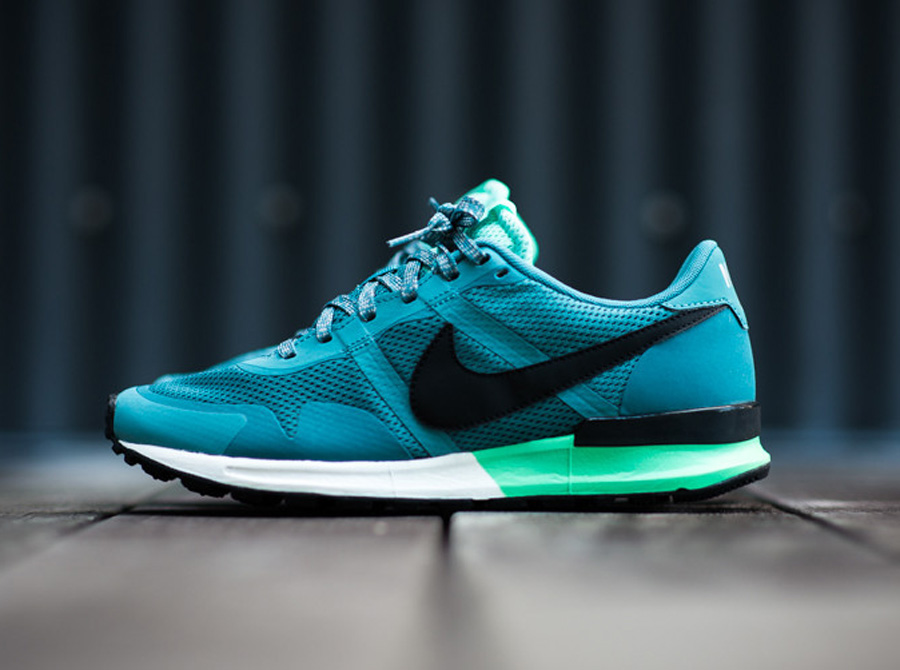 Nike Air Pegasus 80 30 Teal Green Glow 7