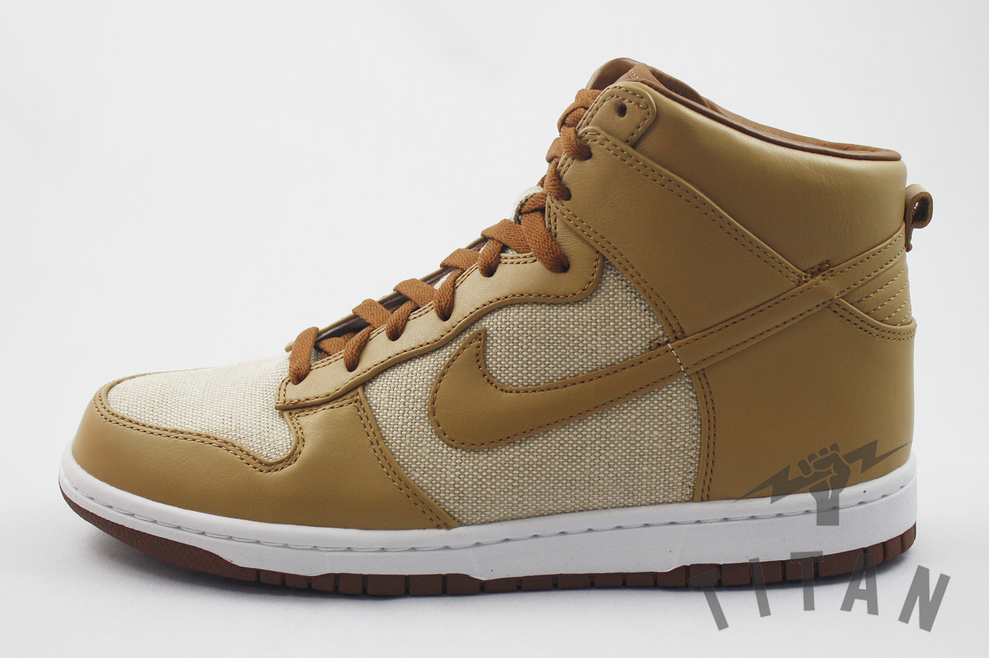 Nike Dunk High Acorn 02