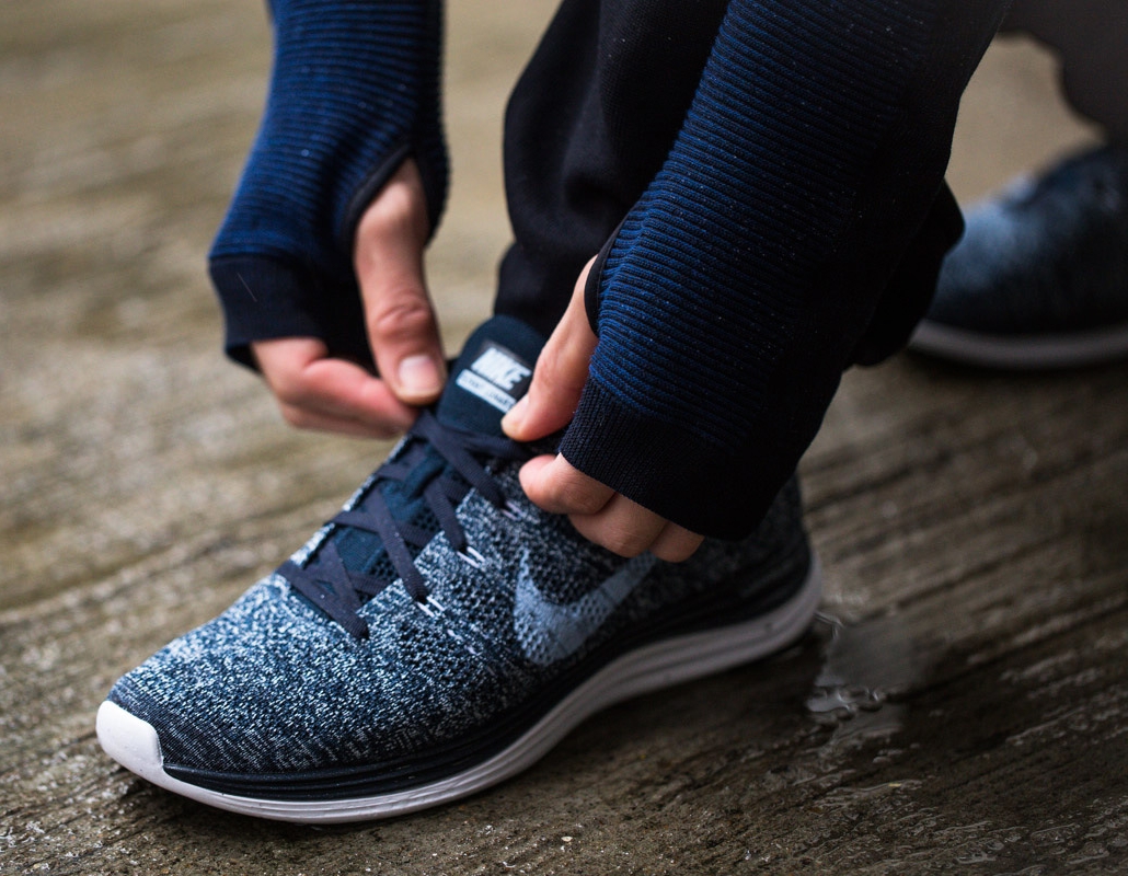 Nike Flyknit Lunar 1 White Label 02