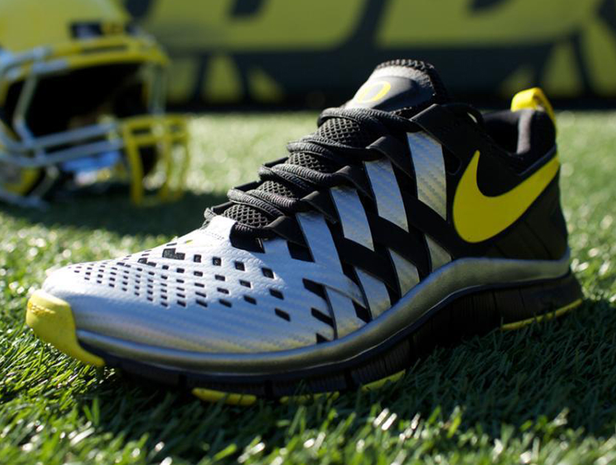 Nike Free Trainer 5.0 Oregon Ducks Silver 1