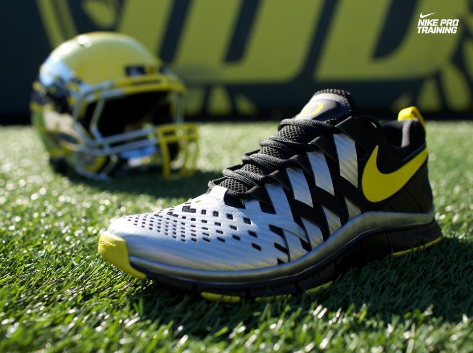Nike Free Trainer 5.0 Oregon Ducks Silver