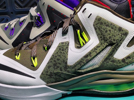Nike LeBron Ambassador 6 - Grey - Volt - Black