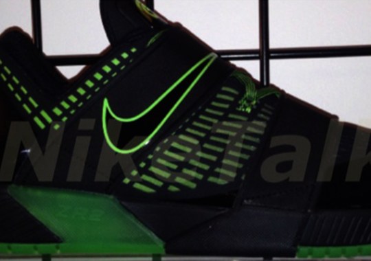 Nike Zoom Revis 2
