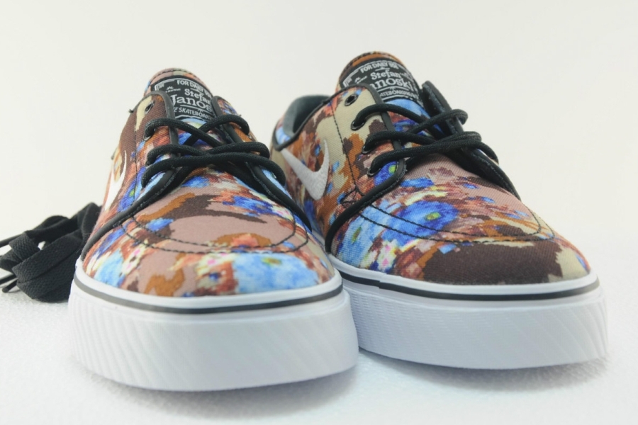 Nike Sb Janoski Blue Digi Floral 01