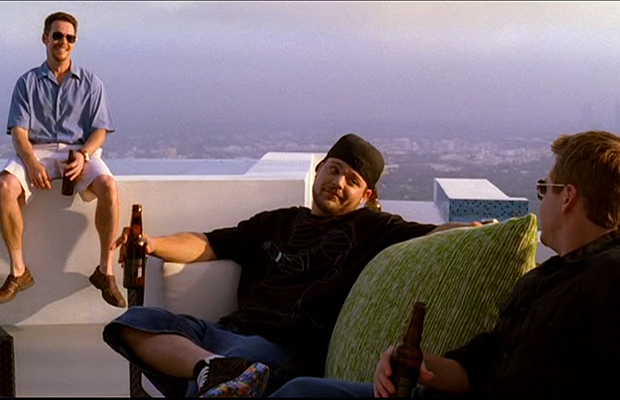 Sneakers On Entourage 11