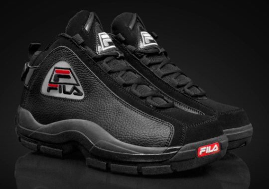 Fila “Bred Pack”
