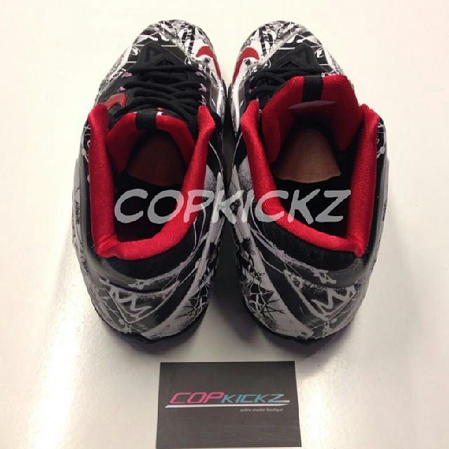 Graffiti Lebron 11 02