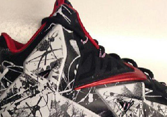 "Graffiti" Nike LeBron 11