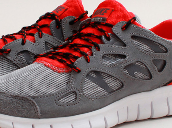 Nike Free Run 2 Cool Grey Red Black