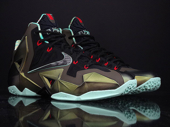 Nike LeBron 11 “King’s Pride” – Available Early on eBay